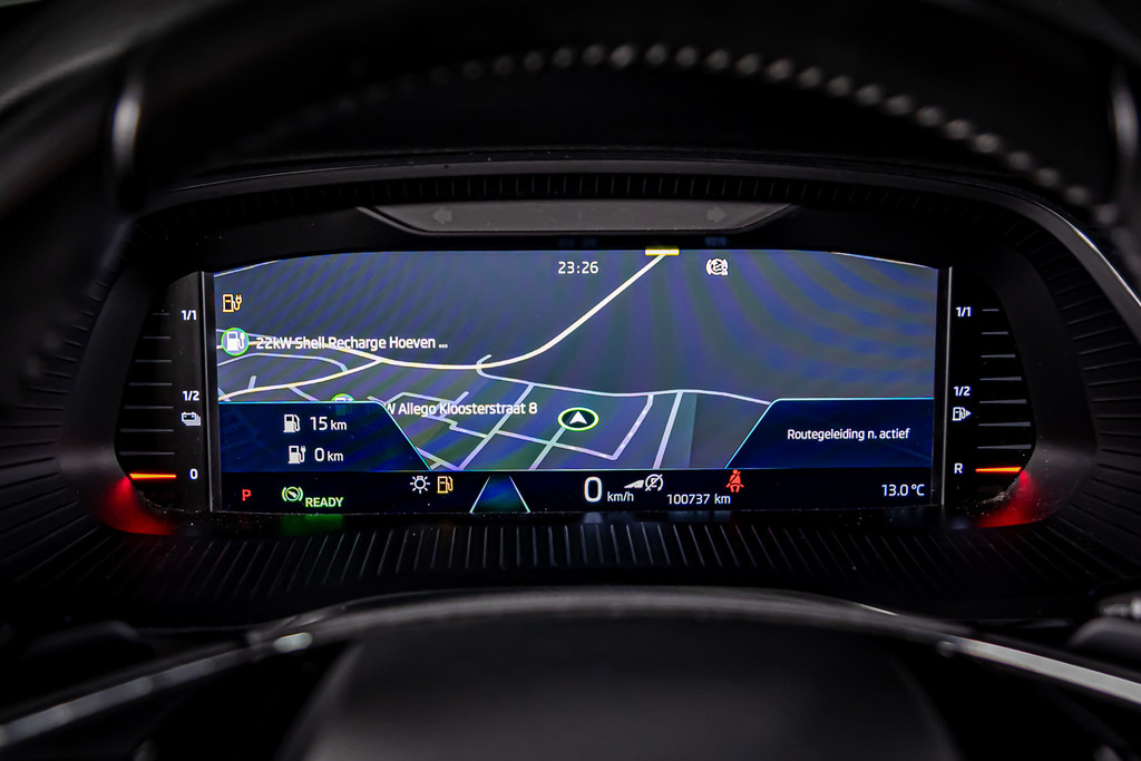 Škoda Octavia Combi 1.4 TSI iV PHEV Business Edition Plus | Stoelen met memory | Achteruitrij camera 51887326-21.jpg | Autobedrijf van Geel