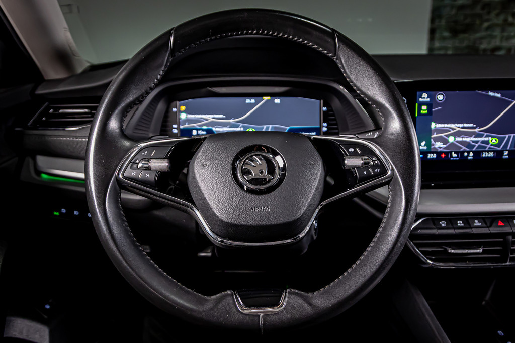 Škoda Octavia Combi 1.4 TSI iV PHEV Business Edition Plus | Stoelen met memory | Achteruitrij camera 51887326-22.jpg | Autobedrijf van Geel