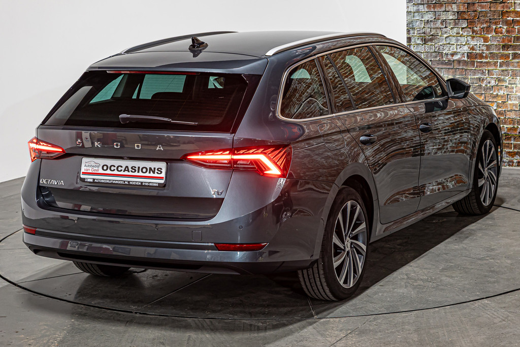 Škoda Octavia Combi 1.4 TSI iV PHEV Business Edition Plus | Stoelen met memory | Achteruitrij camera 51887326-24.jpg | Autobedrijf van Geel