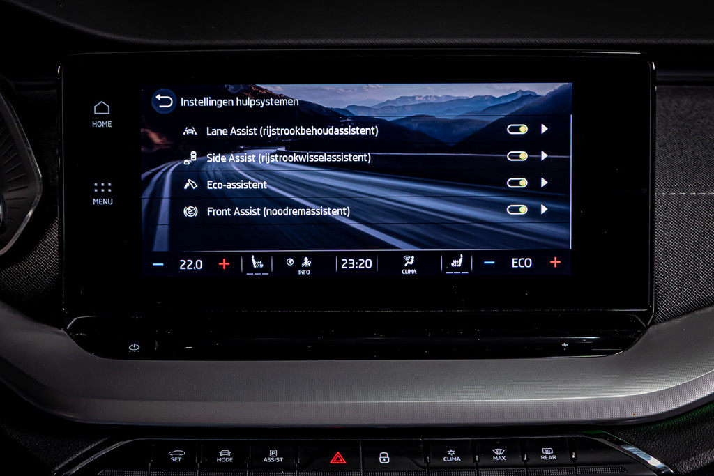 Škoda Octavia Combi 1.4 TSI iV PHEV Business Edition Plus | Stoelen met memory | Achteruitrij camera 51887326-26.jpg | Autobedrijf van Geel