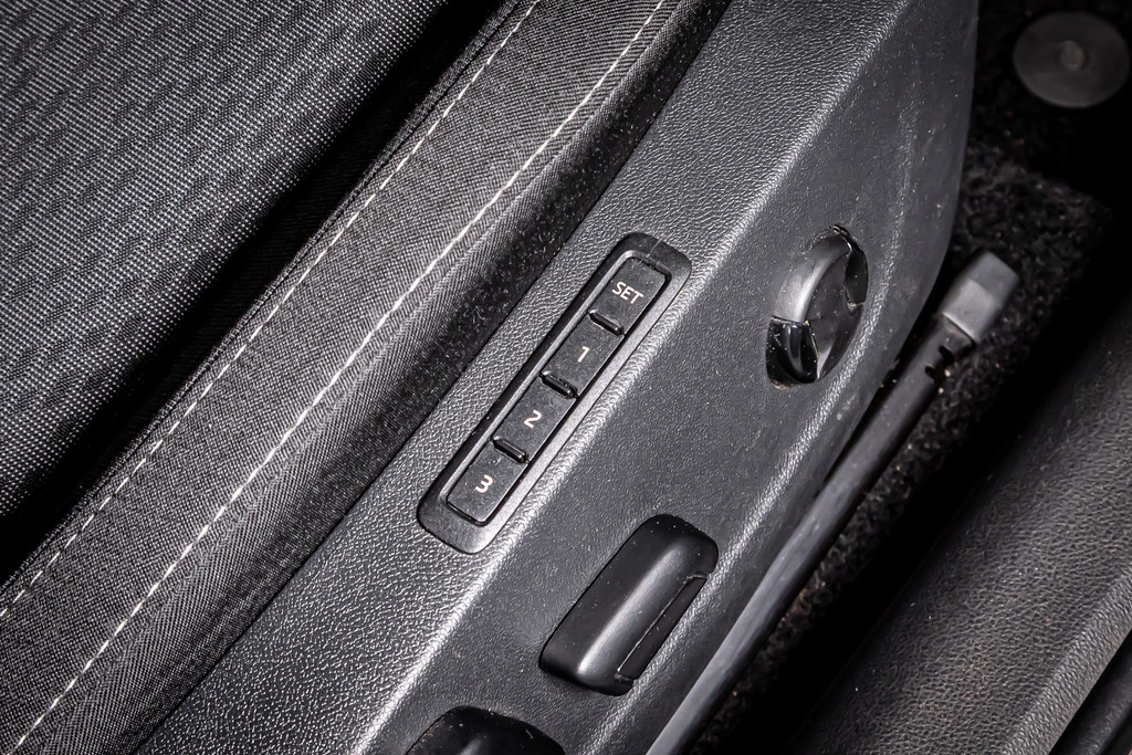 Škoda Octavia Combi 1.4 TSI iV PHEV Business Edition Plus | Stoelen met memory | Achteruitrij camera 51887326-31.jpg | Autobedrijf van Geel