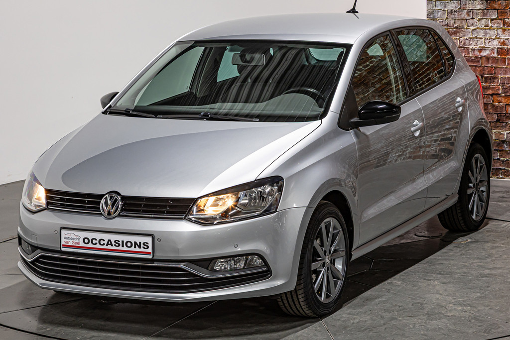 Volkswagen Polo 1.2 TSI First Edition | Cruise controle | Navigatie 51887674-23.jpg | Autobedrijf van Geel