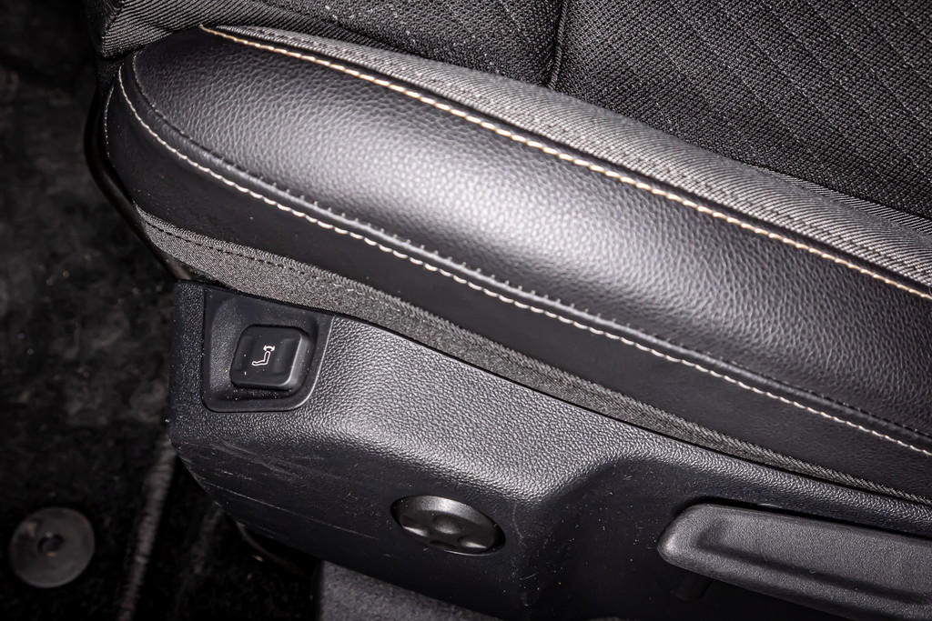 Opel Grandland X 1.6 Turbo Hybrid Elegance I Stoelverwaming I Achteruitrij camera 51919311-27.jpg | Autobedrijf van Geel