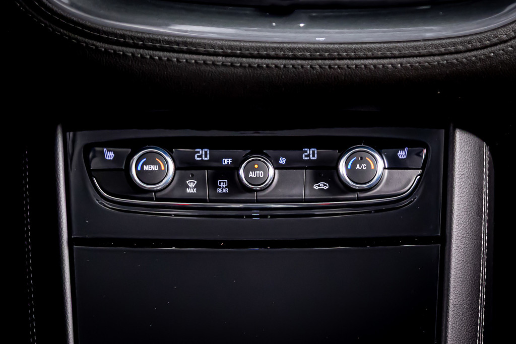 Opel Grandland X 1.6 Turbo Hybrid Elegance I Stoelverwaming I Achteruitrij camera 51919311-30.jpg | Autobedrijf van Geel