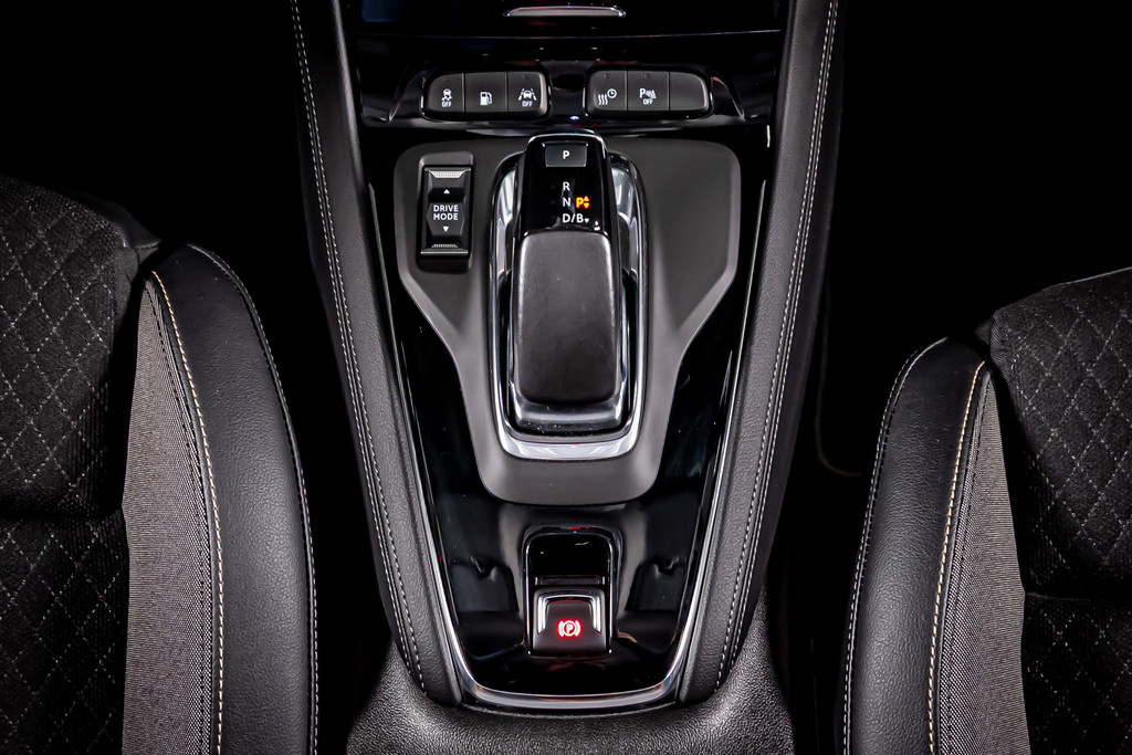 Opel Grandland X 1.6 Turbo Hybrid Elegance I Stoelverwaming I Achteruitrij camera 51919311-31.jpg | Autobedrijf van Geel