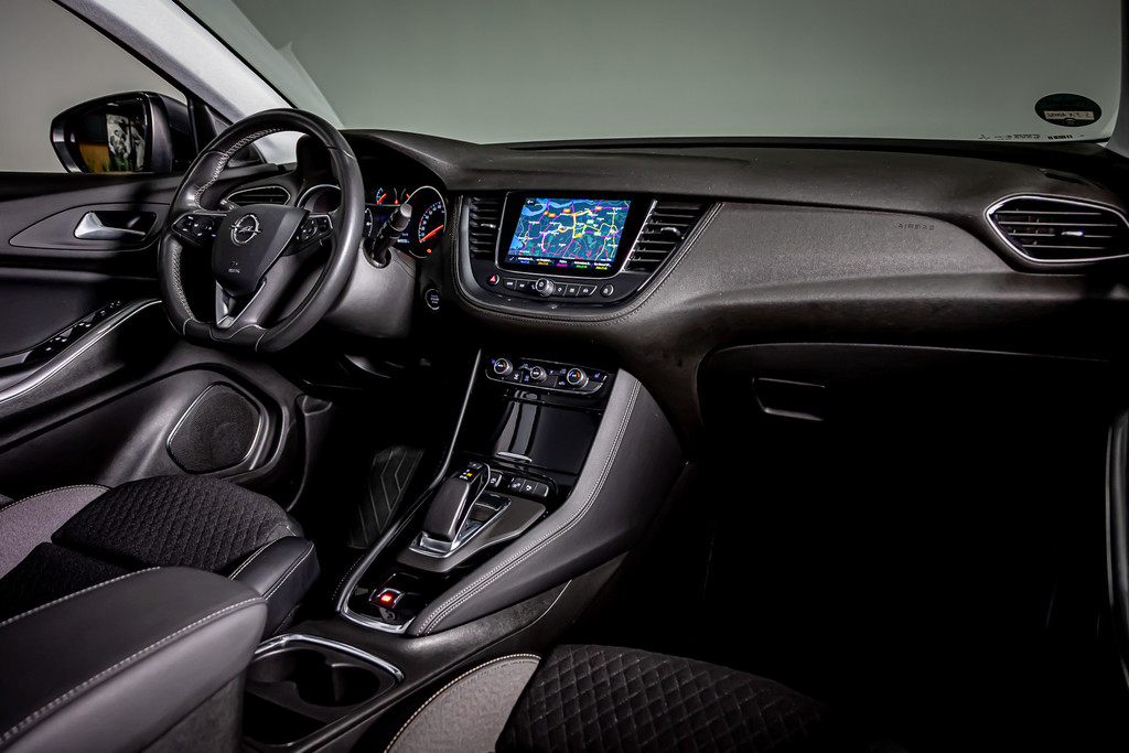 Opel Grandland X 1.6 Turbo Hybrid Elegance I Stoelverwaming I Achteruitrij camera 51919311-39.jpg | Autobedrijf van Geel