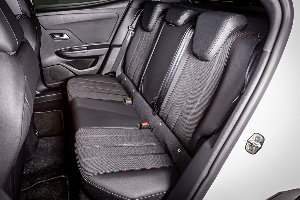 Opel Mokka 1.2 Turbo GS Line | DAB+ | 360 Graden Camera | Apple Carplay | Cruise Control 52002581-47.jpg | Autobedrijf van Geel