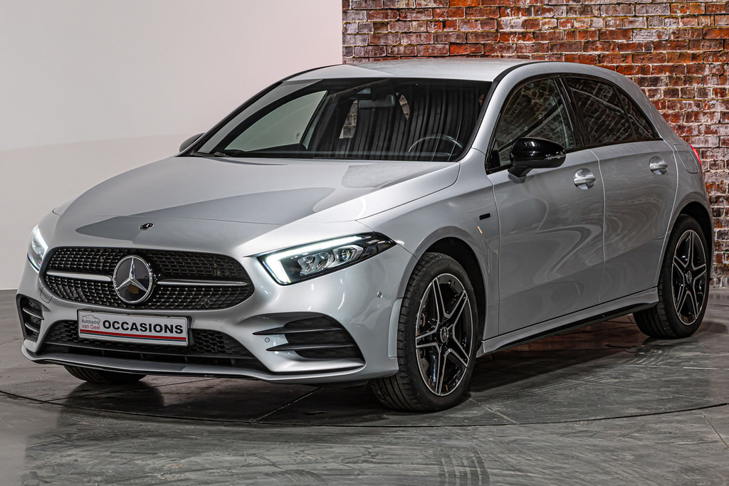 Mercedes-Benz A-Klasse 250 e Business Solution AMG Limited | Cruise Control | Apple Carplay | Keyless start 52002783-18.jpg | Autobedrijf van Geel