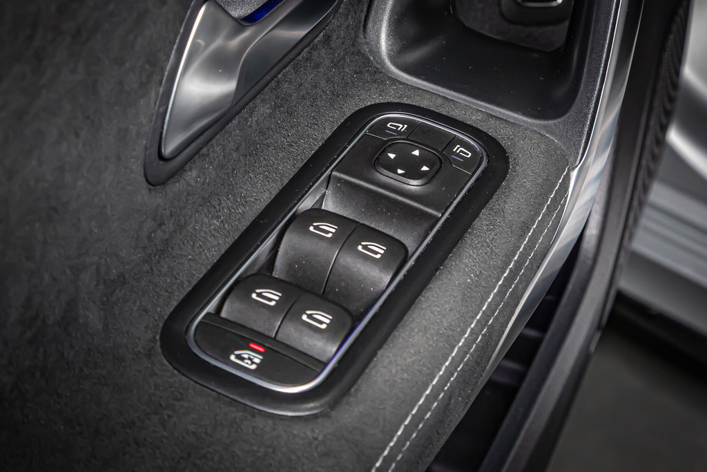 Mercedes-Benz A-Klasse 250 e Business Solution AMG Limited | Cruise Control | Apple Carplay | Keyless start 52002783-27.jpg | Autobedrijf van Geel