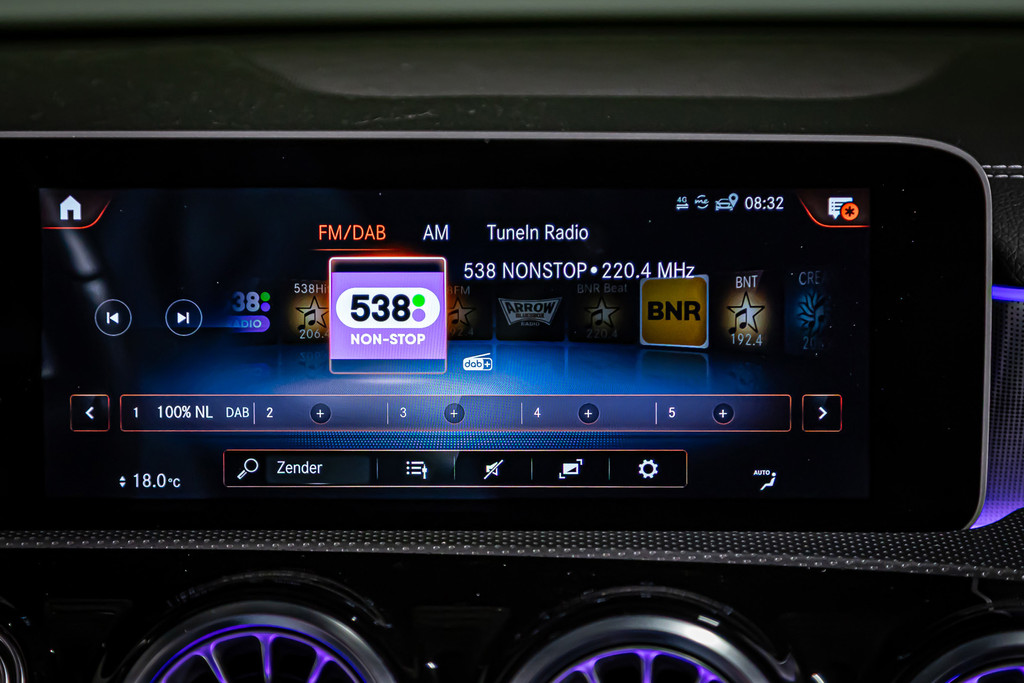 Mercedes-Benz A-Klasse 250 e Business Solution AMG Limited | Cruise Control | Apple Carplay | Keyless start 52002783-44.jpg | Autobedrijf van Geel