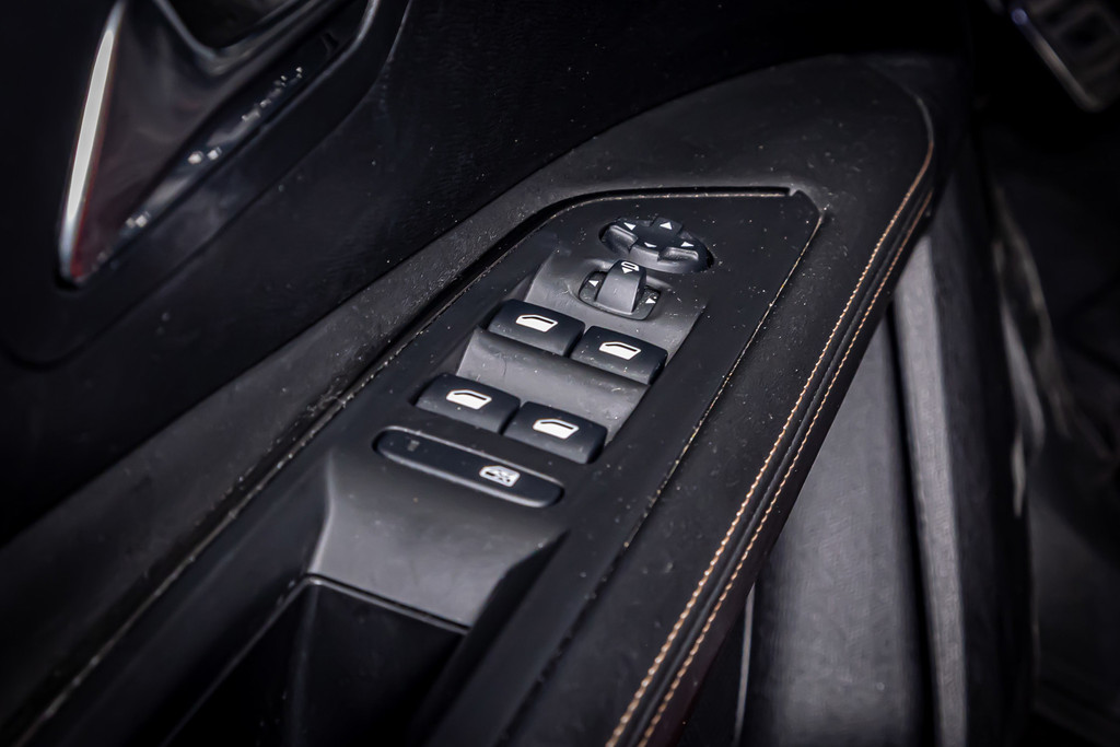 Peugeot 3008 1.2 PureTech GT Line | Keyless-pakket | DAB+ | Cruise Control | Led-lichtpakket | Achteruitrijcamera 52003423-25.jpg | Autobedrijf van Geel