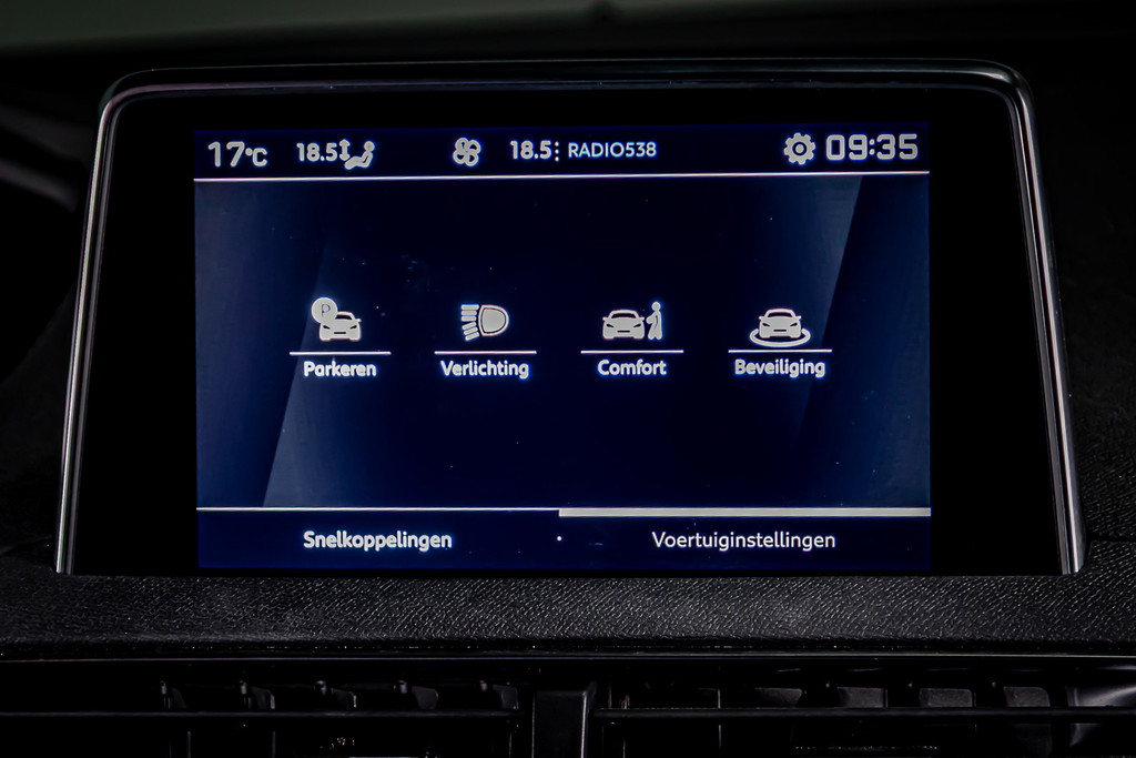 Peugeot 3008 1.2 PureTech GT Line | Keyless-pakket | DAB+ | Cruise Control | Led-lichtpakket | Achteruitrijcamera 52003423-40.jpg | Autobedrijf van Geel