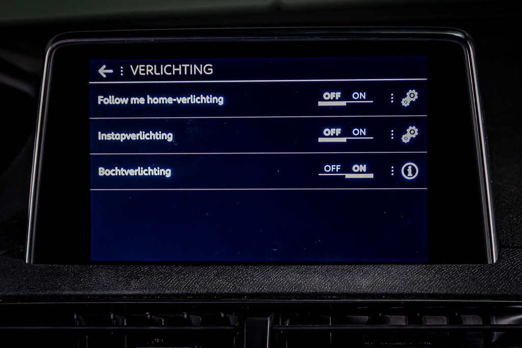 Peugeot 3008 1.2 PureTech GT Line | Keyless-pakket | DAB+ | Cruise Control | Led-lichtpakket | Achteruitrijcamera 52003423-42.jpg | Autobedrijf van Geel