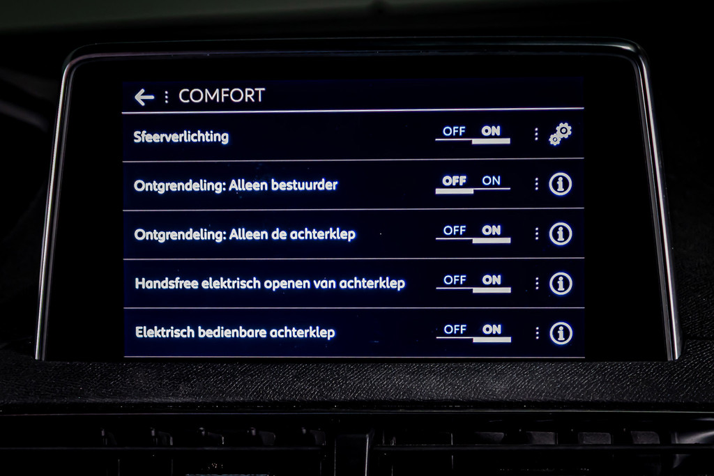 Peugeot 3008 1.2 PureTech GT Line | Keyless-pakket | DAB+ | Cruise Control | Led-lichtpakket | Achteruitrijcamera 52003423-43.jpg | Autobedrijf van Geel