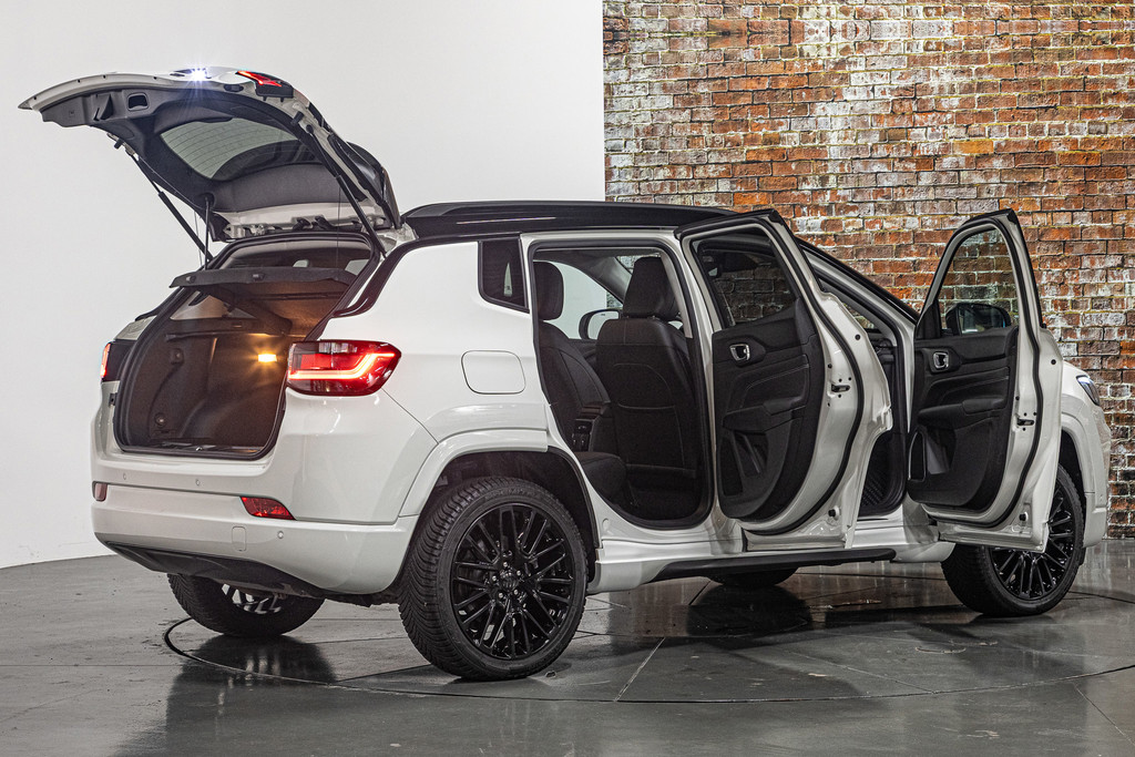 Jeep Compass 4xe 240 Plug-in Hybrid Electric S I Plug in 52024748-13.jpg | Autobedrijf van Geel