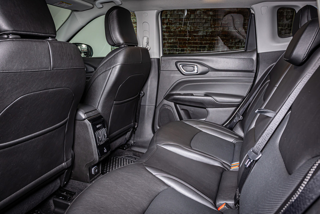 Jeep Compass 4xe 240 Plug-in Hybrid Electric S I Plug in 52024748-16.jpg | Autobedrijf van Geel