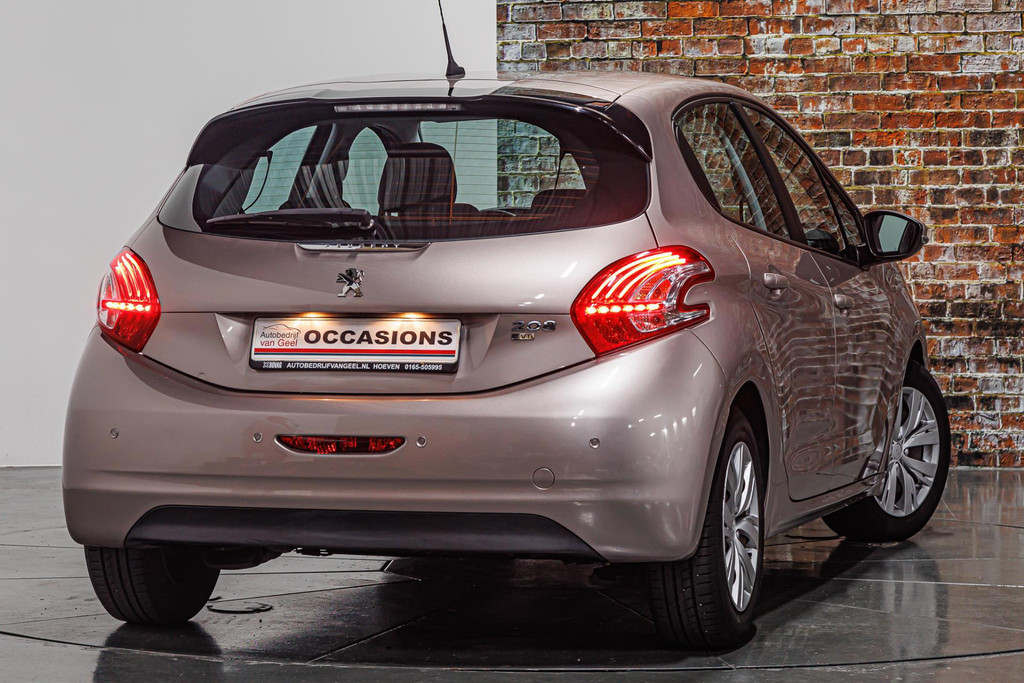 Peugeot 208 1.2 e-VTi Active I Automaat I Navi I Rijklaarprijs 52024973-1.jpg | Autobedrijf van Geel