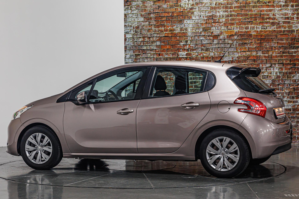 Peugeot 208 1.2 e-VTi Active I Automaat I Navi I Rijklaarprijs 52024973-10.jpg | Autobedrijf van Geel