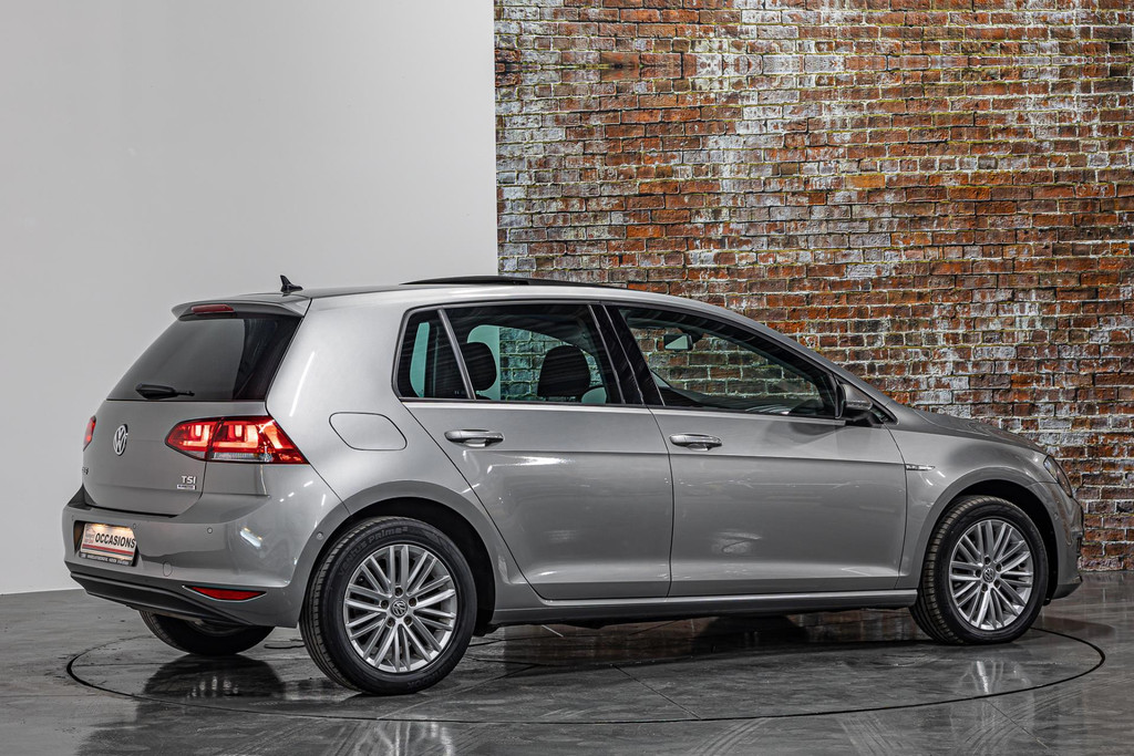 Volkswagen Golf 1.2 TSI Easyline I Navi I Elektrisch schuif/kantel dak I Rijklaarprijs 52025002-13.jpg | Autobedrijf van Geel