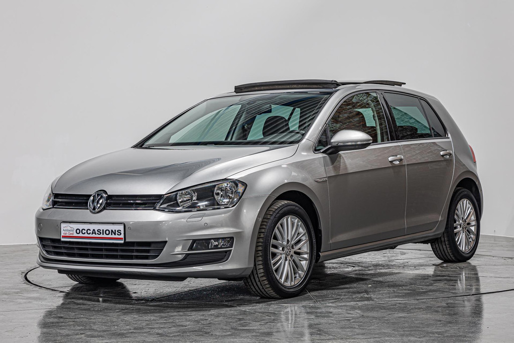 Volkswagen Golf 1.2 TSI Easyline I Navi I Elektrisch schuif/kantel dak I Rijklaarprijs 52025002-28.jpg | Autobedrijf van Geel