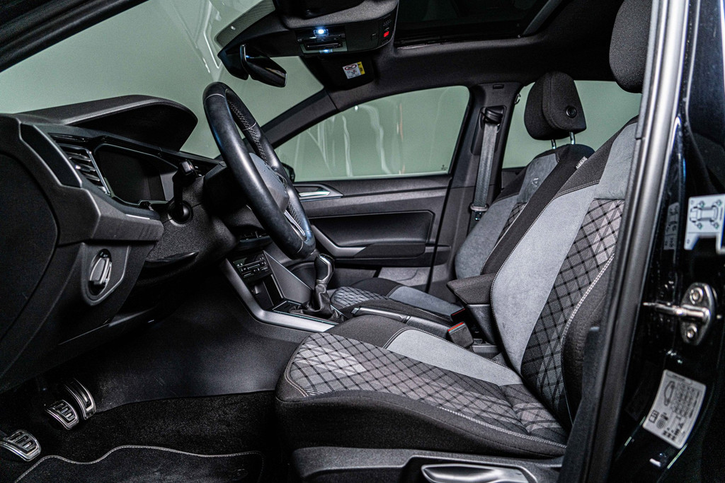 Volkswagen Polo 1.0 TSI R-Line | Panoramadak | Adaptive Cruise Control | Matrix/IQ Light | Apple Carplay 52036845-14.jpg | Autobedrijf van Geel