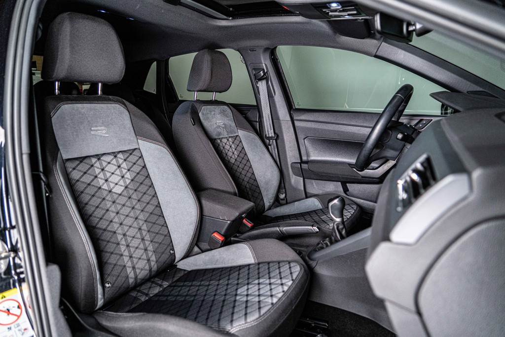 Volkswagen Polo 1.0 TSI R-Line | Panoramadak | Adaptive Cruise Control | Matrix/IQ Light | Apple Carplay 52036845-27.jpg | Autobedrijf van Geel