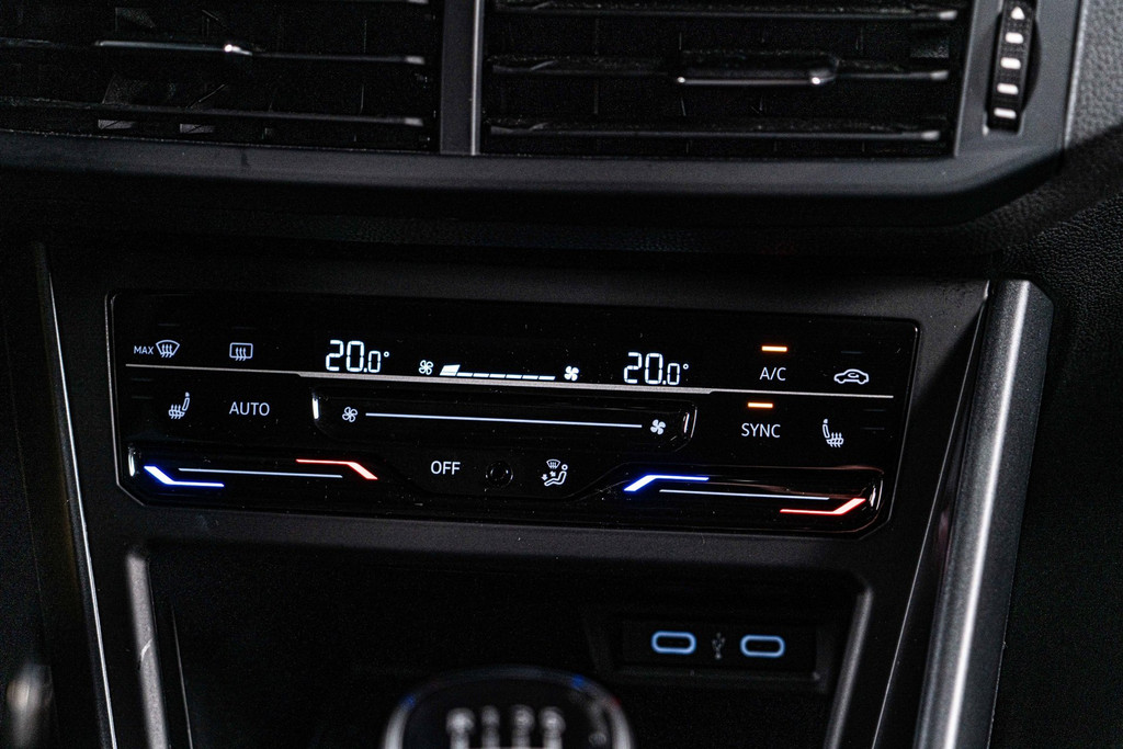 Volkswagen Polo 1.0 TSI R-Line | Panoramadak | Adaptive Cruise Control | Matrix/IQ Light | Apple Carplay 52036845-32.jpg | Autobedrijf van Geel