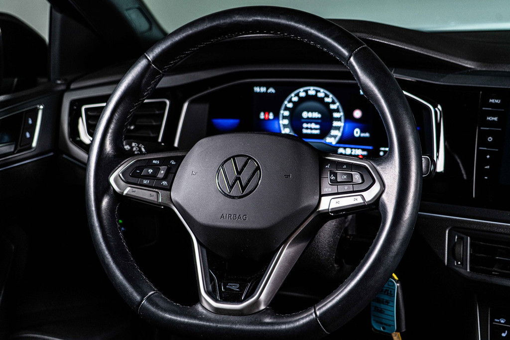 Volkswagen Polo 1.0 TSI R-Line | Panoramadak | Adaptive Cruise Control | Matrix/IQ Light | Apple Carplay 52036845-34.jpg | Autobedrijf van Geel
