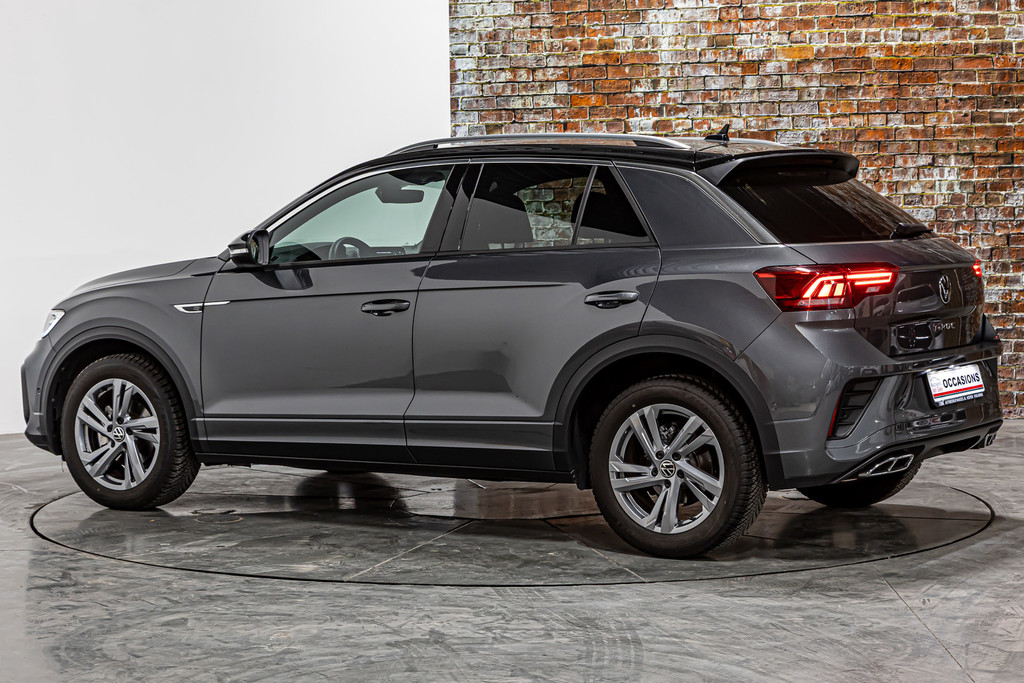 Volkswagen T-Roc 1.5 TSI R-Line | Apple Carplay | Adaptive Cruise Control | DAB+ | Achteruitrijcamera 52133836-14.jpg | Autobedrijf van Geel