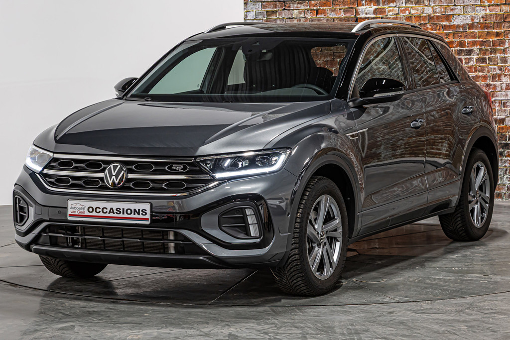 Volkswagen T-Roc 1.5 TSI R-Line | Apple Carplay | Adaptive Cruise Control | DAB+ | Achteruitrijcamera 52133836-17.jpg | Autobedrijf van Geel