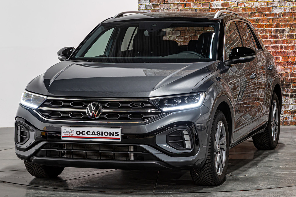 Volkswagen T-Roc 1.5 TSI R-Line | Apple Carplay | Adaptive Cruise Control | DAB+ | Achteruitrijcamera 52133836-18.jpg | Autobedrijf van Geel