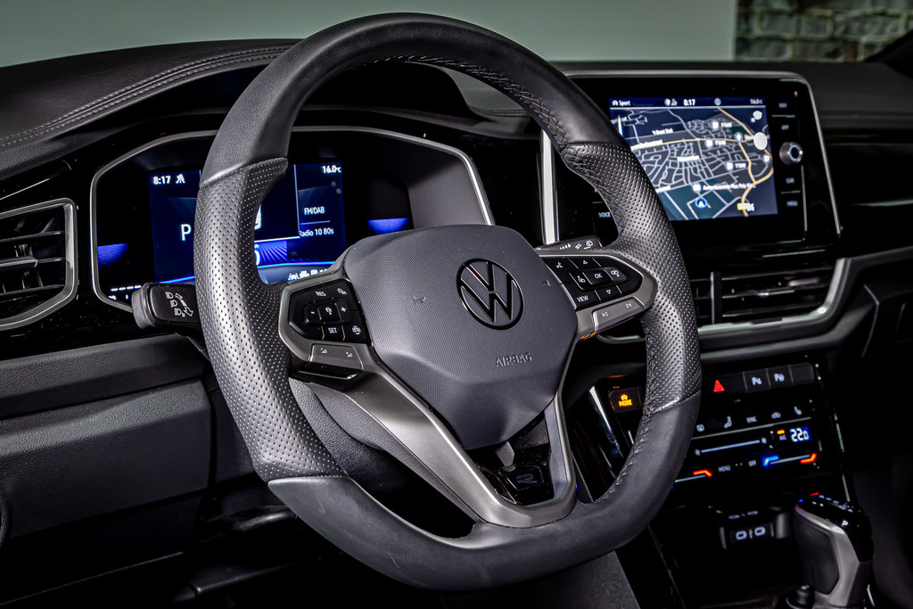 Volkswagen T-Roc 1.5 TSI R-Line | Apple Carplay | Adaptive Cruise Control | DAB+ | Achteruitrijcamera 52133836-24.jpg | Autobedrijf van Geel