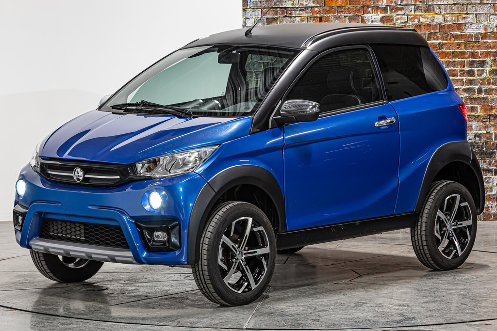 Aixam  Brommobiel Crossline Evo | DAB | Achteruitrijcamera 52208873-15.jpg | Autobedrijf van Geel