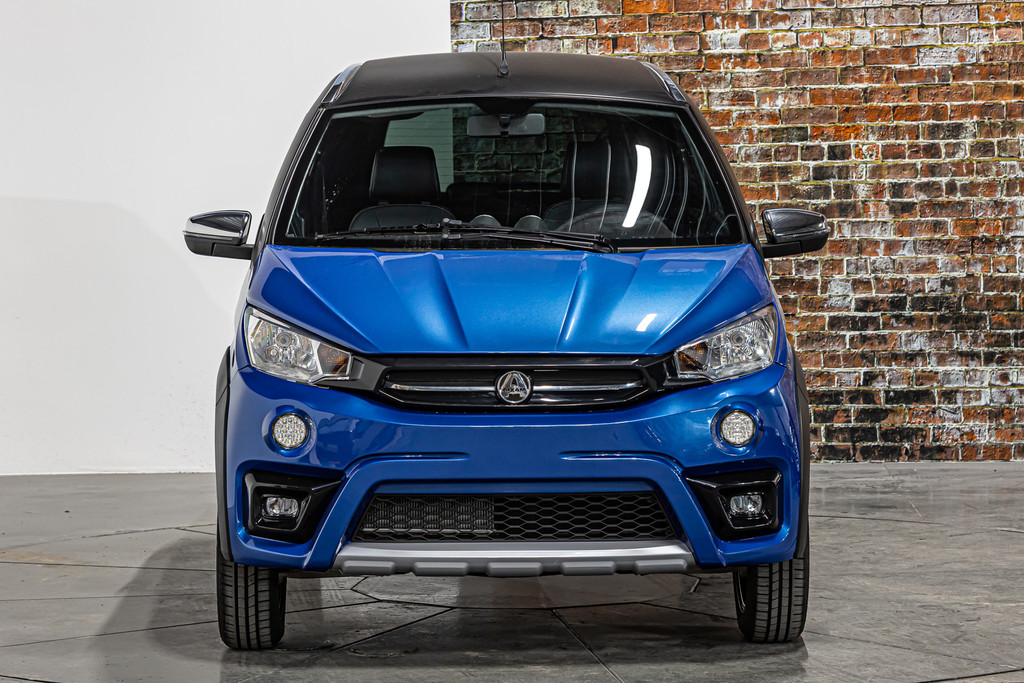 Aixam  Brommobiel Crossline Evo | DAB | Achteruitrijcamera 52208873-4.jpg | Autobedrijf van Geel