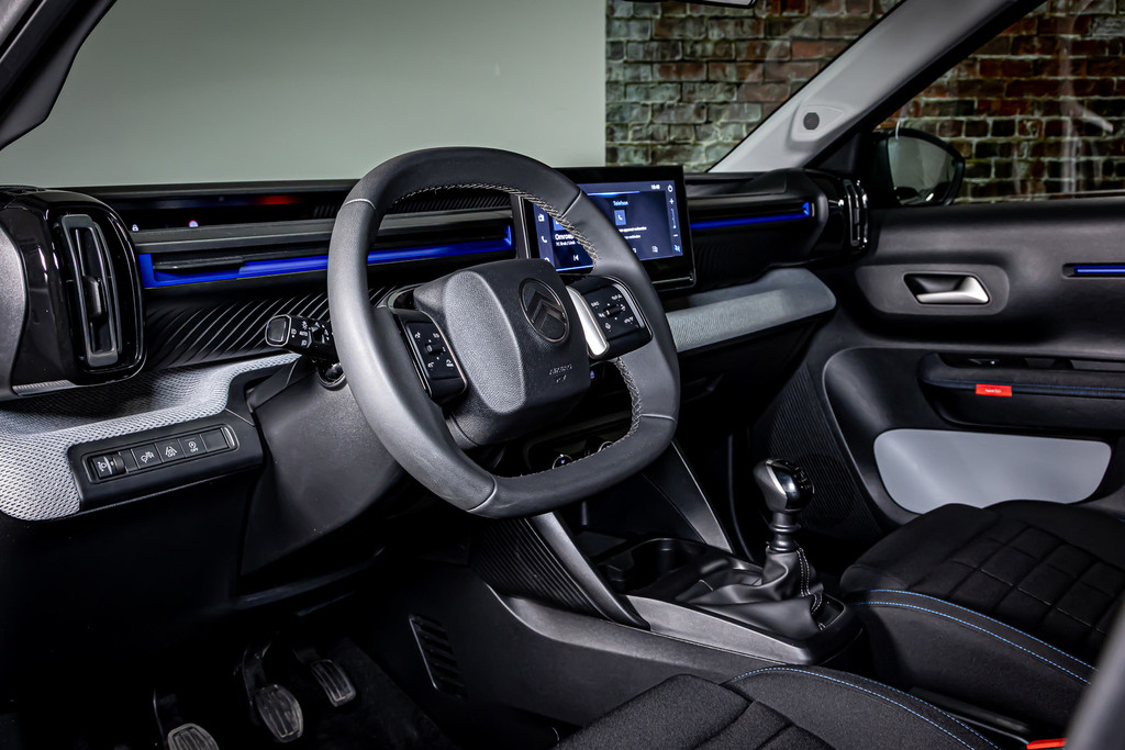 Citroën C3 1.2 Turbo 100pk Plus | Cruise Control | Apple Carplay | DAB+ | Airco 52251824-25.jpg | Autobedrijf van Geel