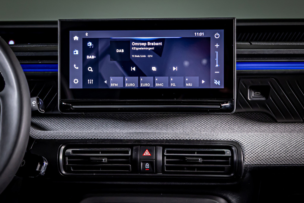 Citroën C3 1.2 Turbo 100pk Plus | Cruise Control | Apple Carplay | DAB+ | Airco 52251824-45.jpg | Autobedrijf van Geel