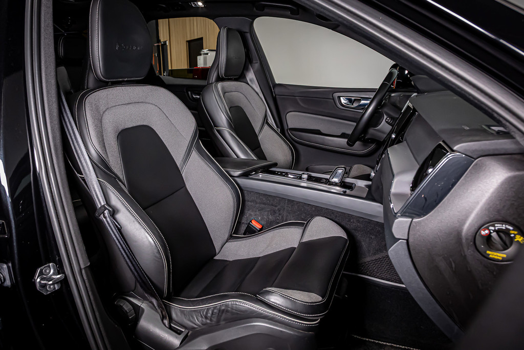 Volvo XC60 2.0 T8 Twin Engine AWD Inscription | Schuif/kanteldak / Memory Seats | Harman/kardon 52355461-18.jpg | Autobedrijf van Geel