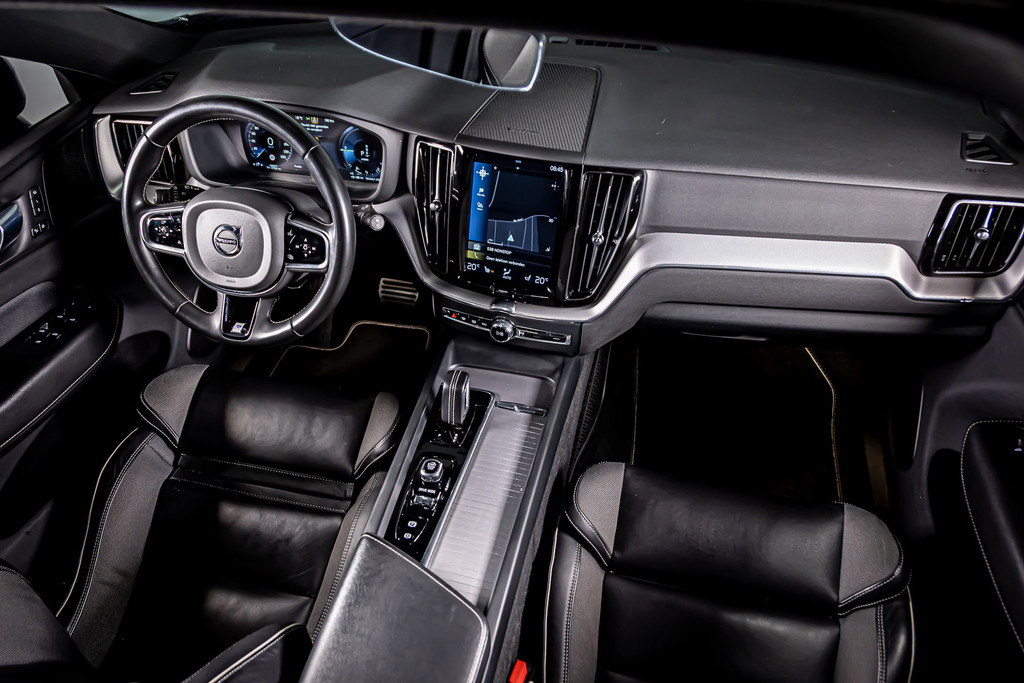 Volvo XC60 2.0 T8 Twin Engine AWD Inscription | Schuif/kanteldak / Memory Seats | Harman/kardon 52355461-24.jpg | Autobedrijf van Geel