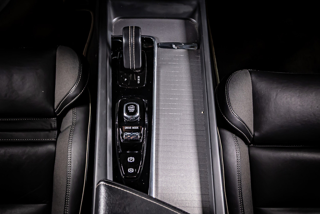 Volvo XC60 2.0 T8 Twin Engine AWD Inscription | Schuif/kanteldak / Memory Seats | Harman/kardon 52355461-50.jpg | Autobedrijf van Geel