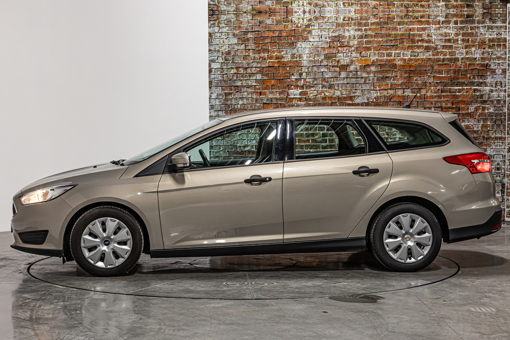 Ford FOCUS Wagon 1.0 Trend Edition | Trekhaak | Airco 52358845-14.jpg | Autobedrijf van Geel