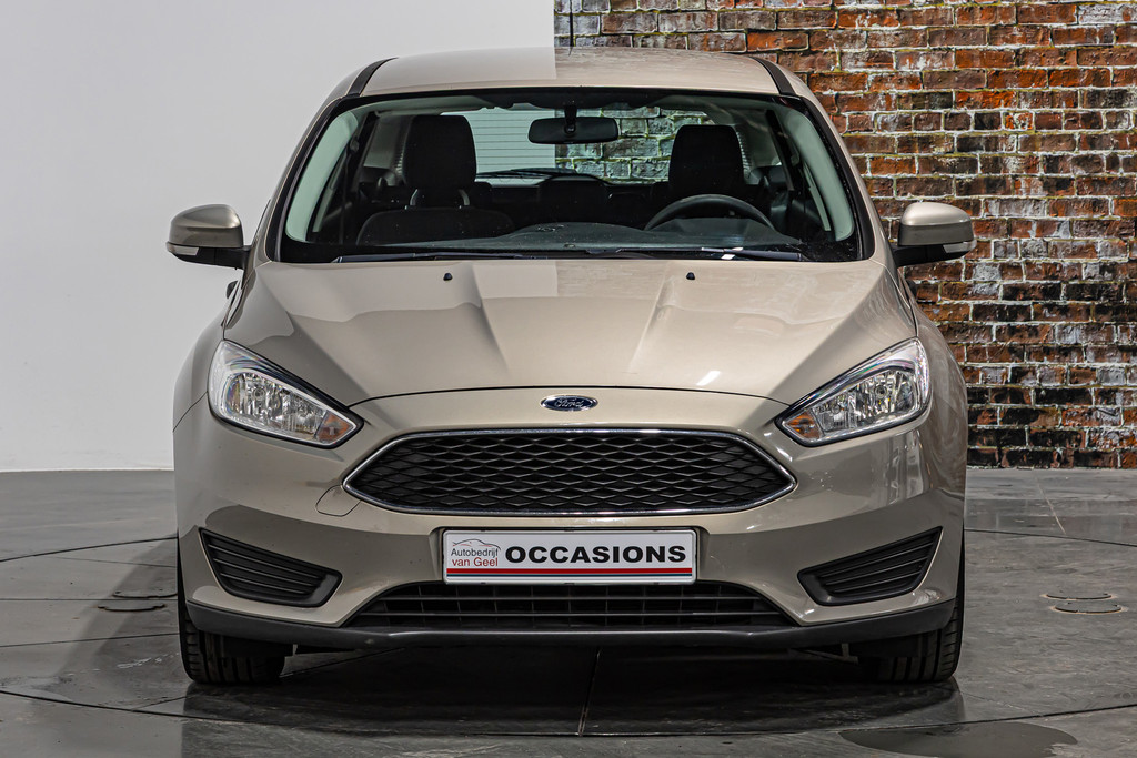 Ford FOCUS Wagon 1.0 Trend Edition | Trekhaak | Airco 52358845-3.jpg | Autobedrijf van Geel