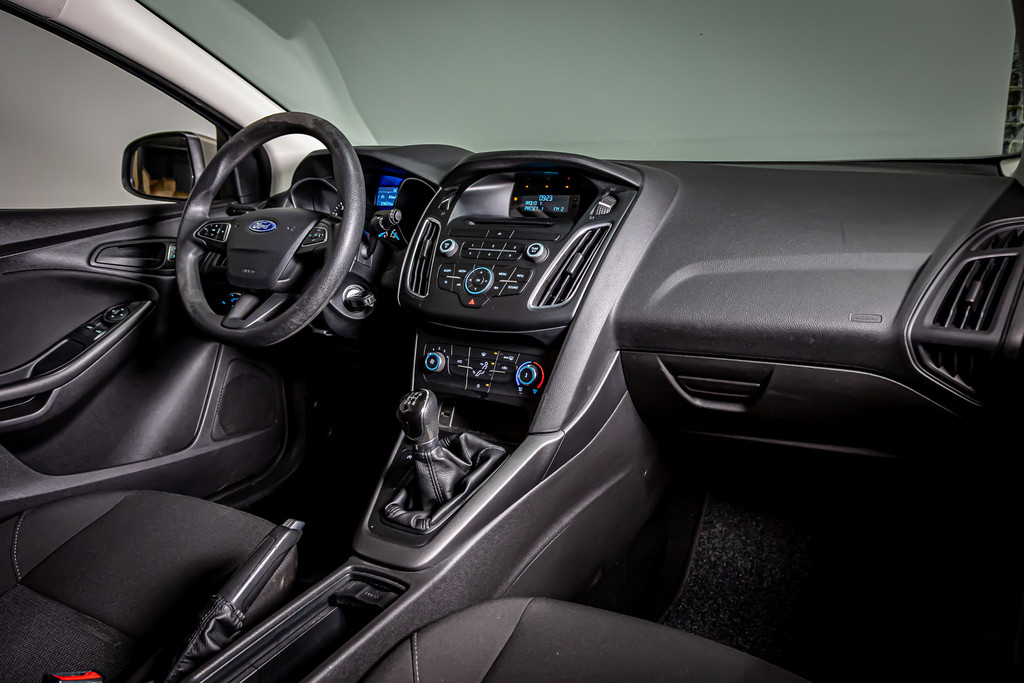 Ford FOCUS Wagon 1.0 Trend Edition | Trekhaak | Airco 52358845-32.jpg | Autobedrijf van Geel