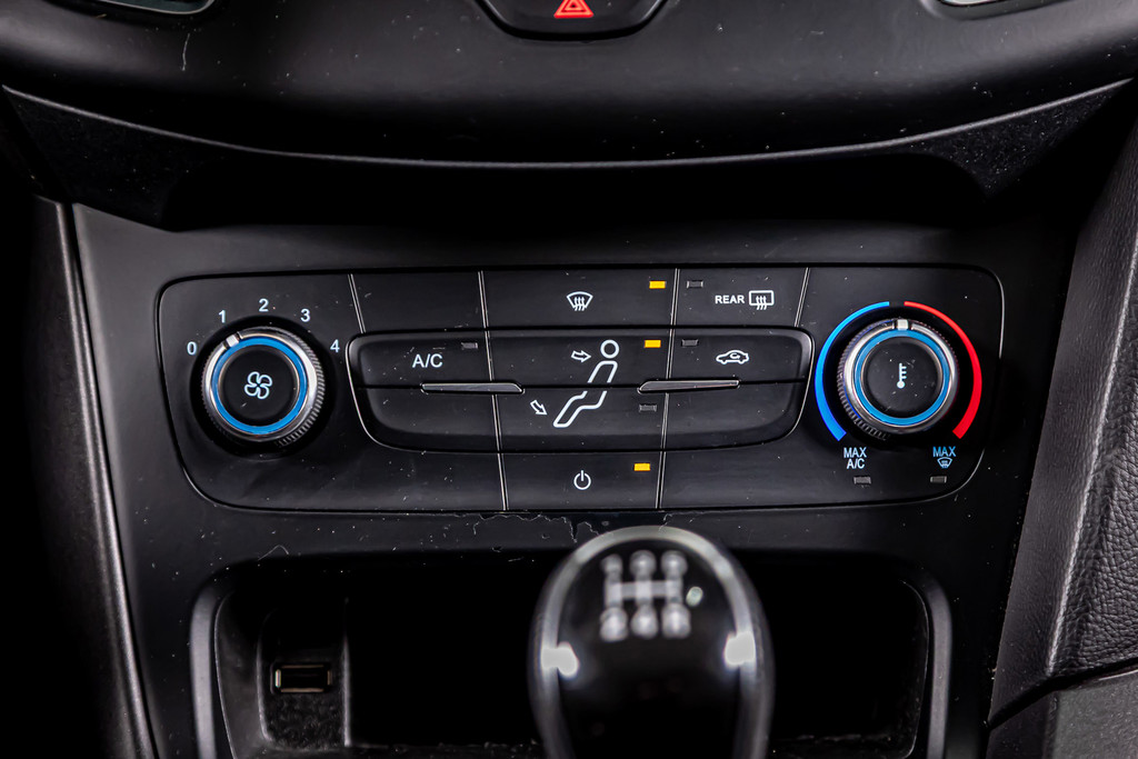 Ford FOCUS Wagon 1.0 Trend Edition | Trekhaak | Airco 52358845-36.jpg | Autobedrijf van Geel