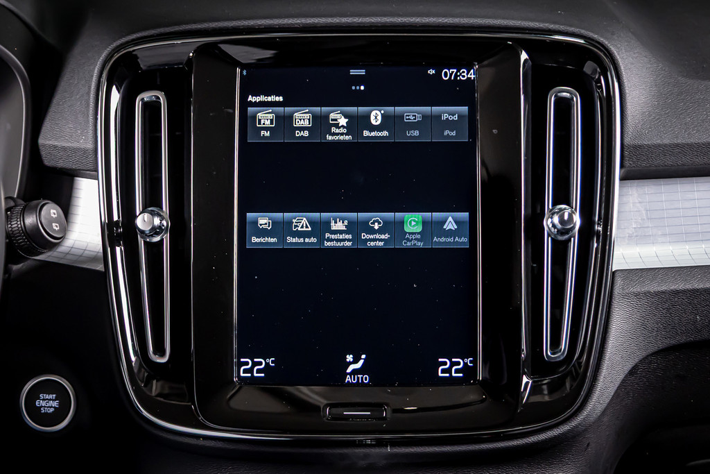 Volvo XC40 1.5 T5 Recharge Inscription |Trekhaak | Parkeerassistent-pakket | Keyless Drive | Rijassistent-systeem | Apple Carplay 52362649-42.jpg | Autobedrijf van Geel