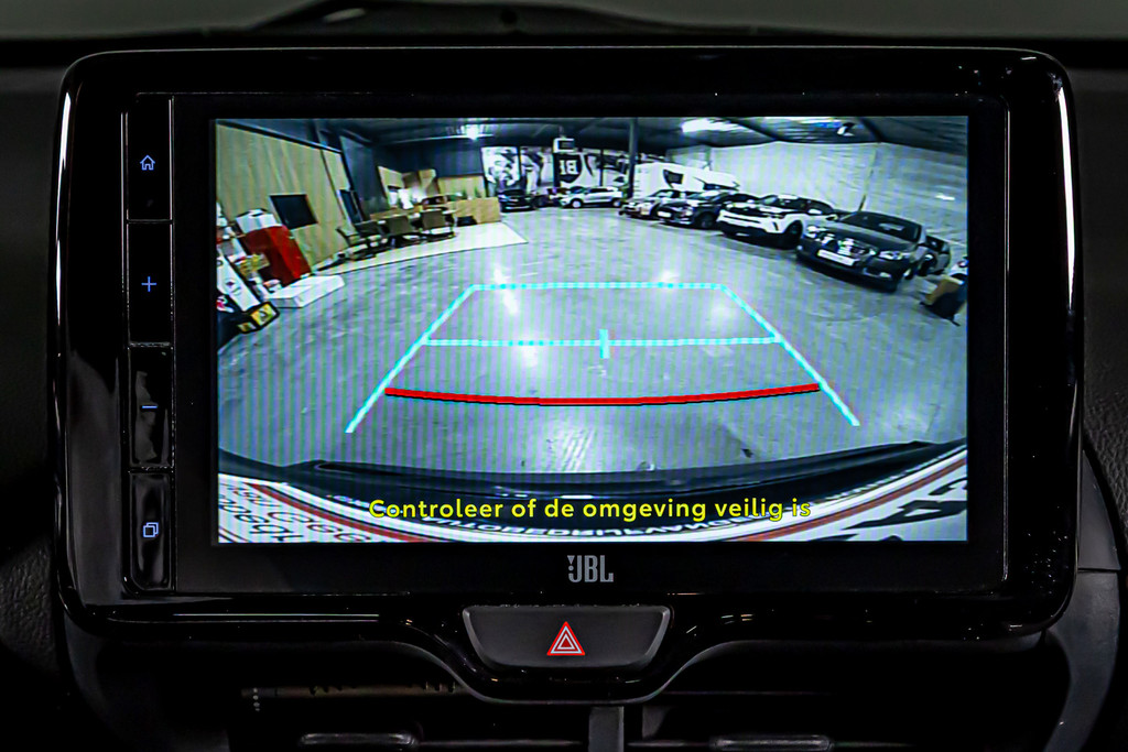 Toyota Yaris Cross 1.5 Hybrid | Panorama dak |Adaptive Cruise Control | Stoelverwarming 52453997-36.jpg | Autobedrijf van Geel