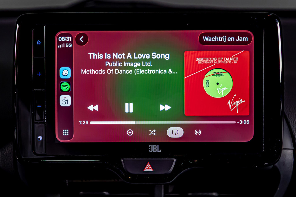 Toyota Yaris Cross 1.5 Hybrid | Panorama dak |Adaptive Cruise Control | Stoelverwarming 52453997-46.jpg | Autobedrijf van Geel