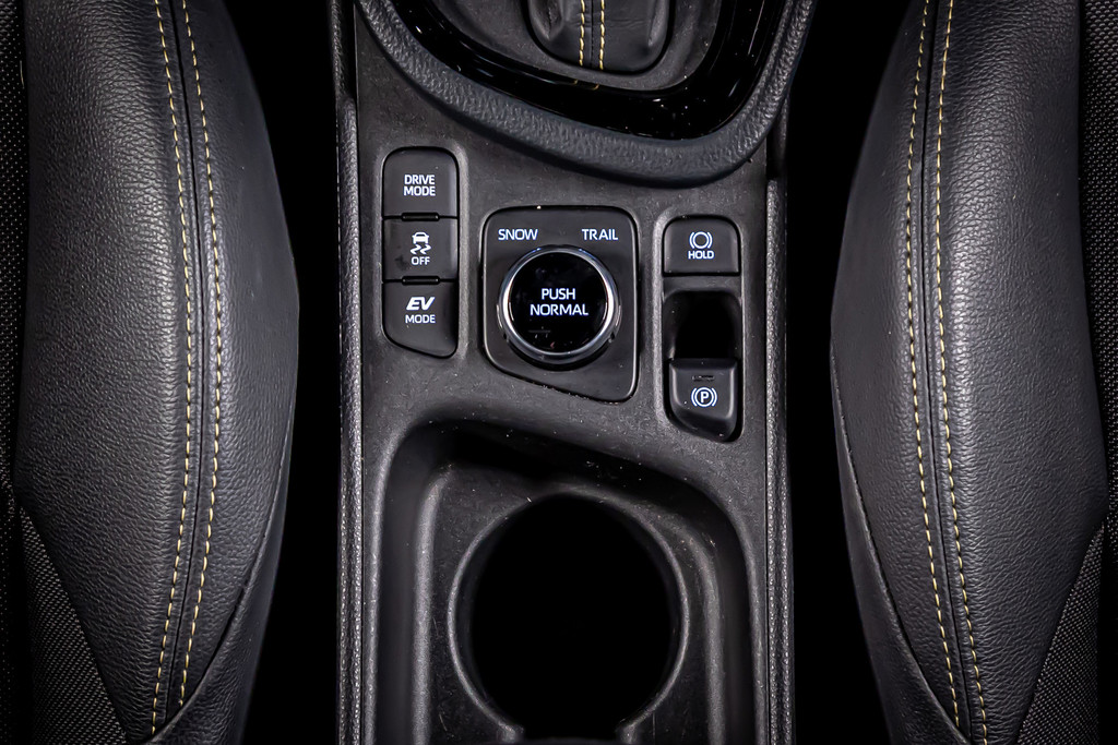 Toyota Yaris Cross 1.5 Hybrid | Panorama dak |Adaptive Cruise Control | Stoelverwarming 52453997-51.jpg | Autobedrijf van Geel