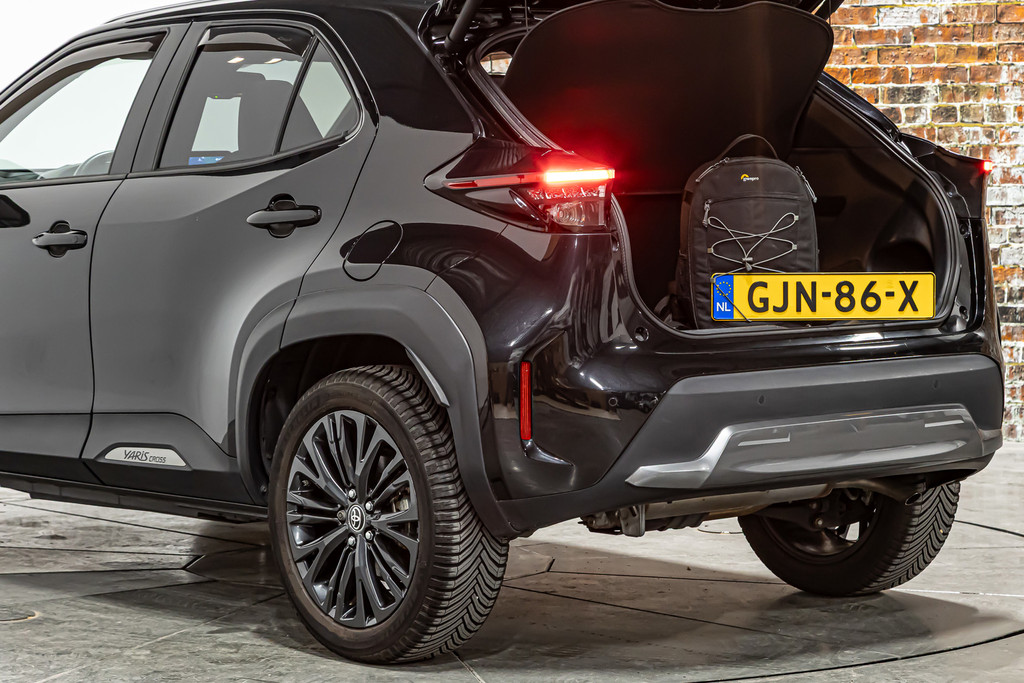 Toyota Yaris Cross 1.5 Hybrid | Panorama dak |Adaptive Cruise Control | Stoelverwarming 52453997-54.jpg | Autobedrijf van Geel