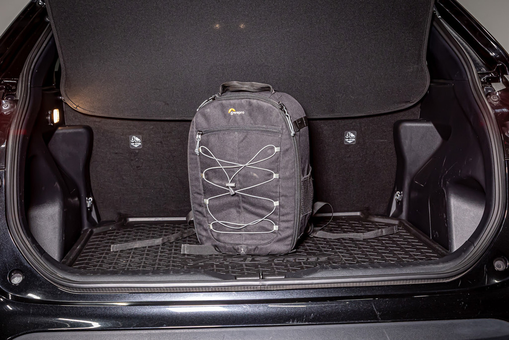 Toyota Yaris Cross 1.5 Hybrid | Panorama dak |Adaptive Cruise Control | Stoelverwarming 52453997-55.jpg | Autobedrijf van Geel