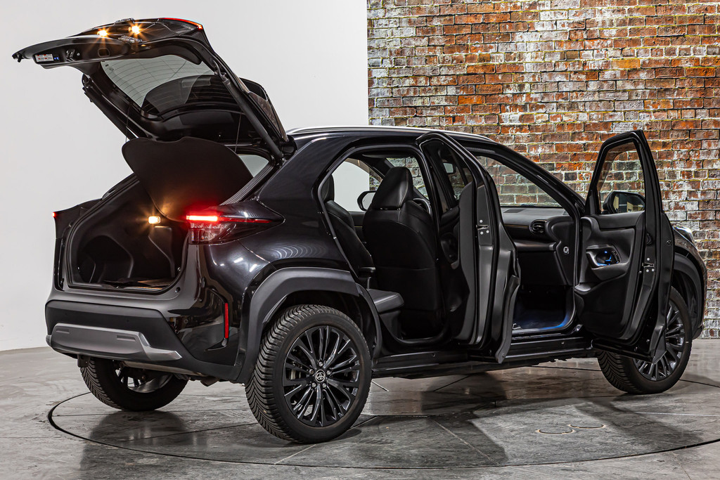 Toyota Yaris Cross 1.5 Hybrid | Panorama dak |Adaptive Cruise Control | Stoelverwarming 52453997-7.jpg | Autobedrijf van Geel